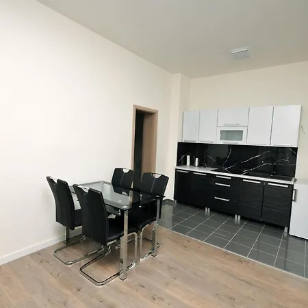 Apartmany Mojzitov Dvor Lucenec Exterior photo